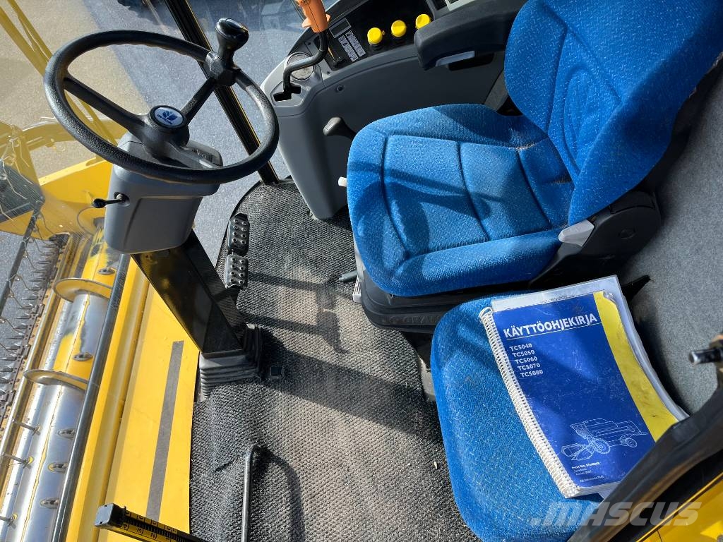 New Holland TC 5050 13´ Myyty Cosechadoras combinadas